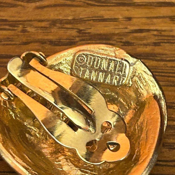 VTG Donald Stannard Navy Blue Enamel Knot Clip On Earrings Gold Tone Bold 80s - Picture 5 of 7